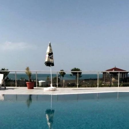 Seaview Dreamy Apartment With A Pool And Garden Sinemoretz Dış mekan fotoğraf