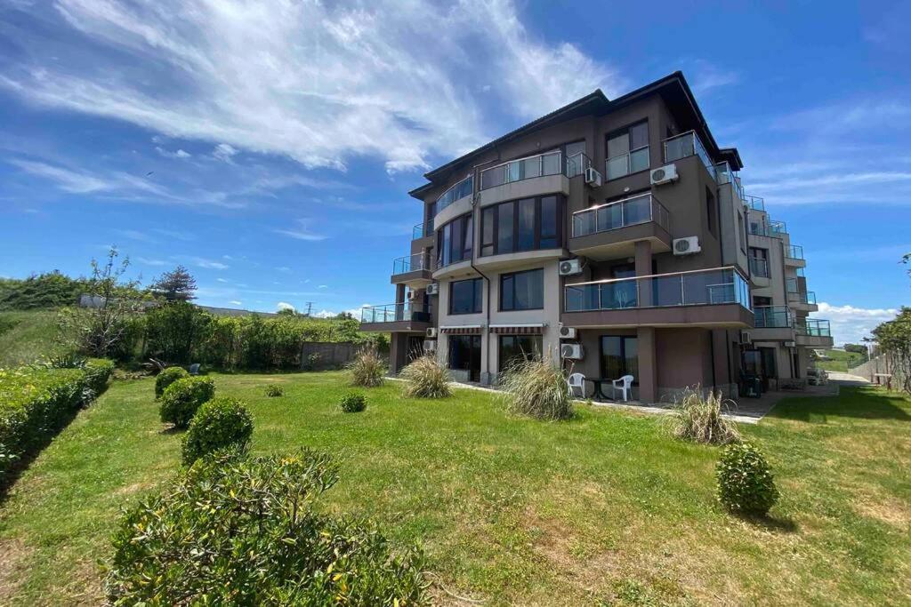 Seaview Dreamy Apartment With A Pool And Garden Sinemoretz Dış mekan fotoğraf